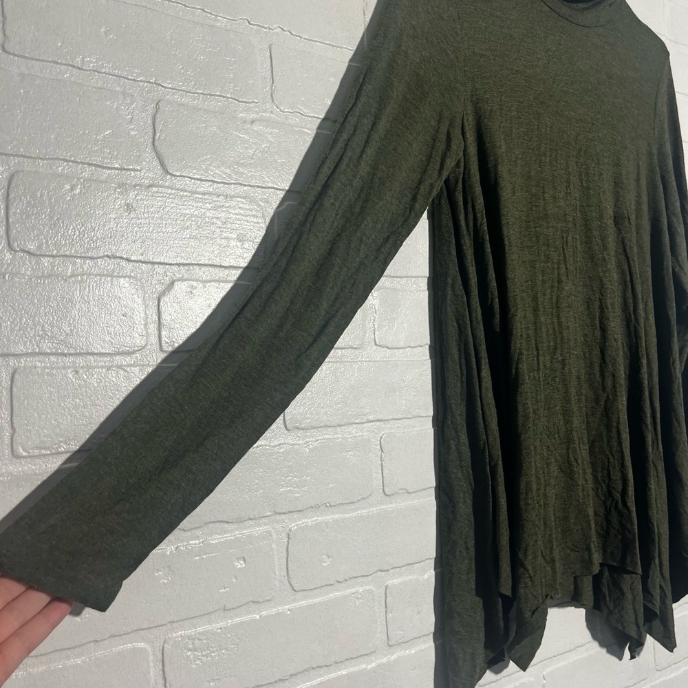 AMERICAN EAGLE OUTFITTERS Womens Turtle Neck Tunic Top Green Soft & Sexy Medium - Picture 3 of 5